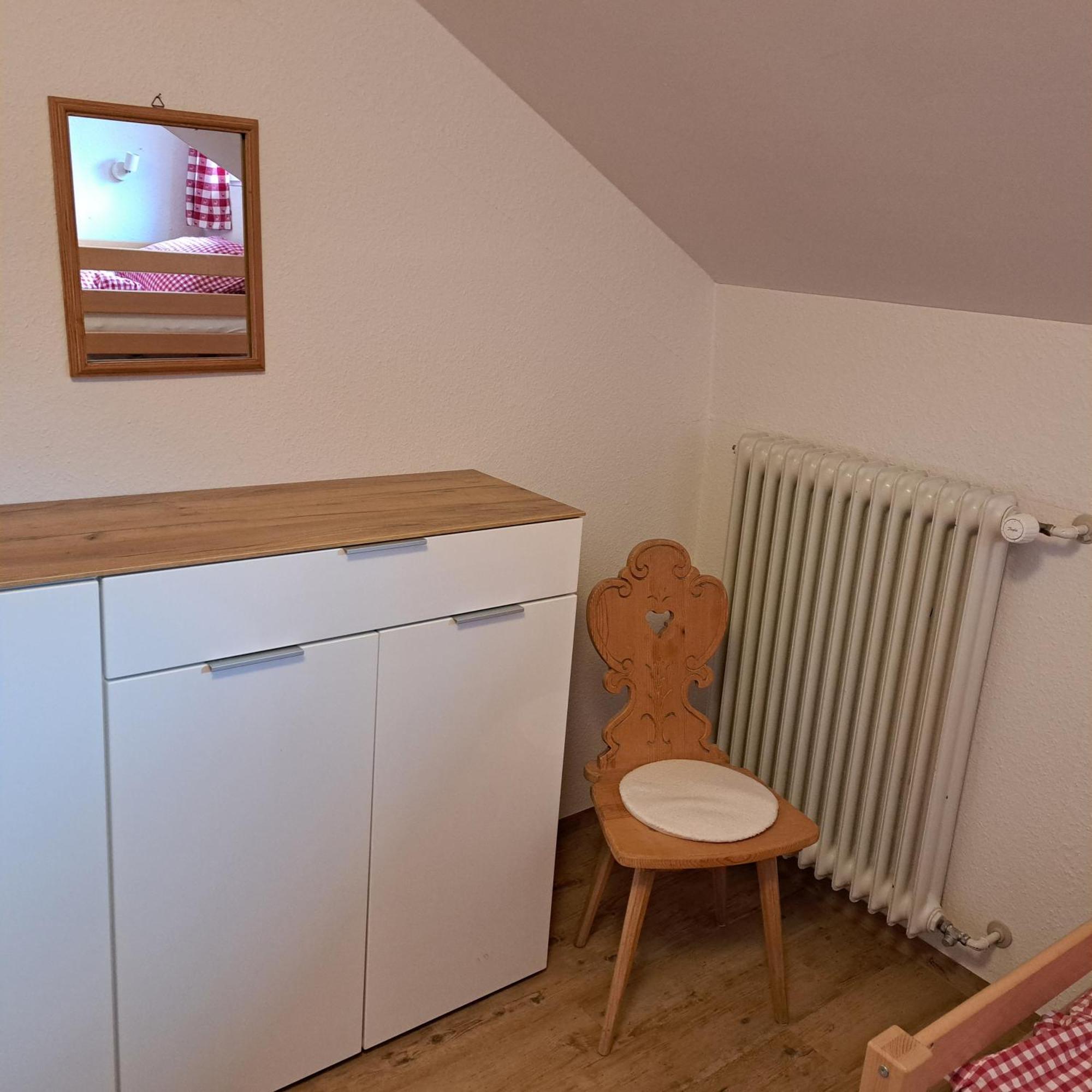 Faltenbach Ferienwohnungen in Oberstdorf Exterior foto